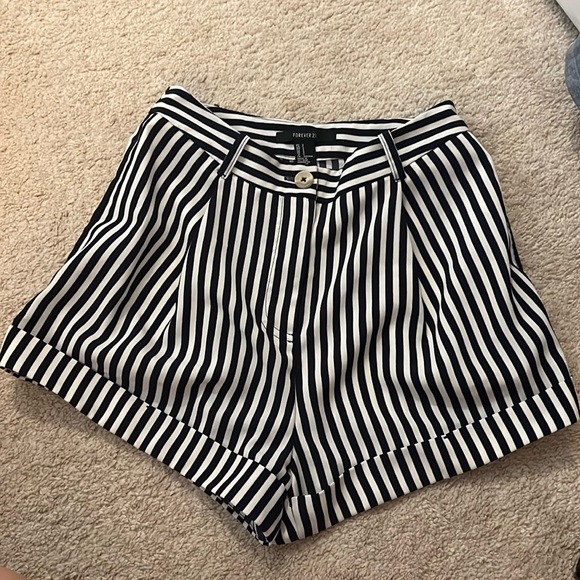 Stripe Shorts, Navy and White, great for the 4th of July, High Wasted - Picture 1 of 3